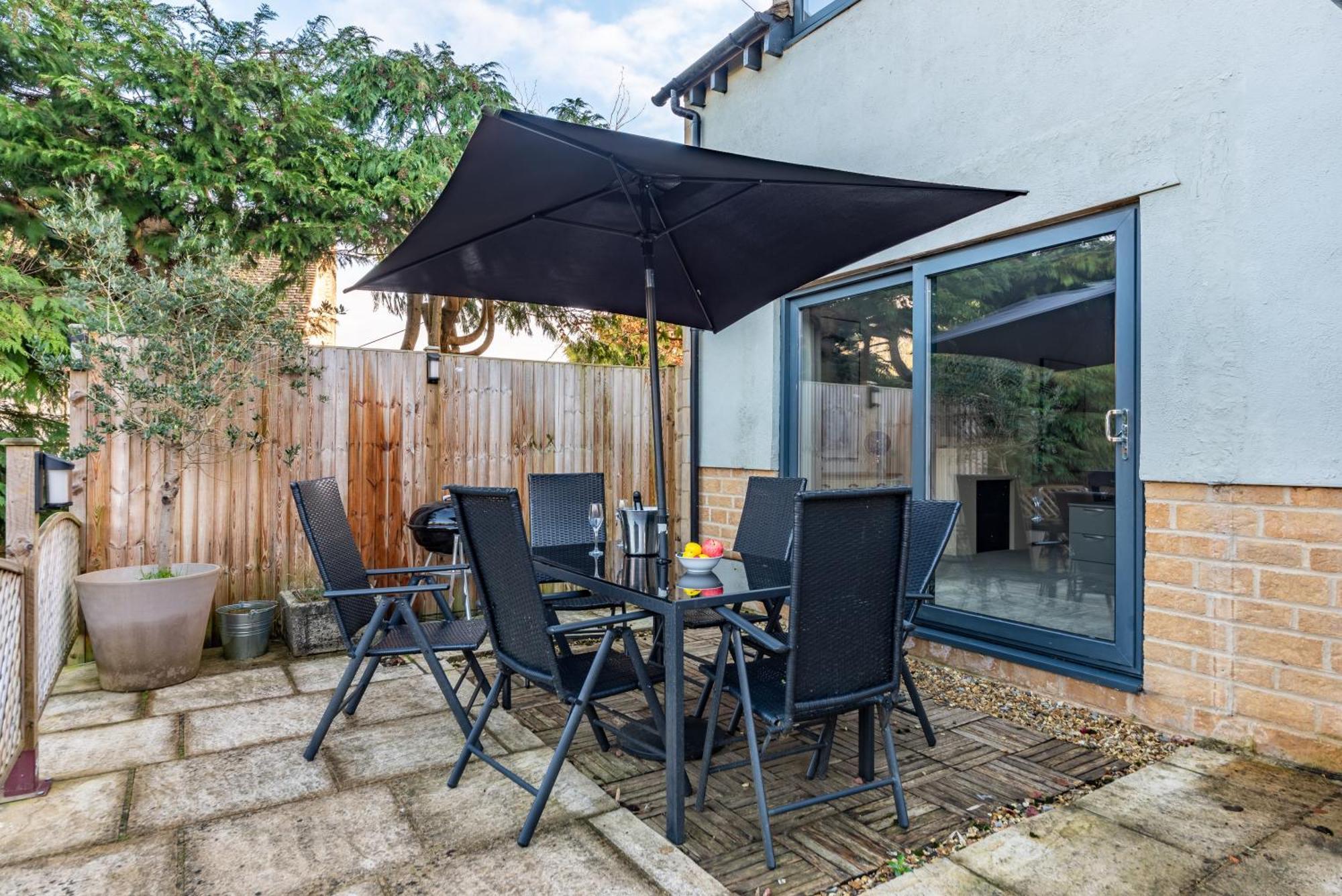 Cotswold Holiday Let With Hot Tub - The Old Garage Chipping Norton Kültér fotó