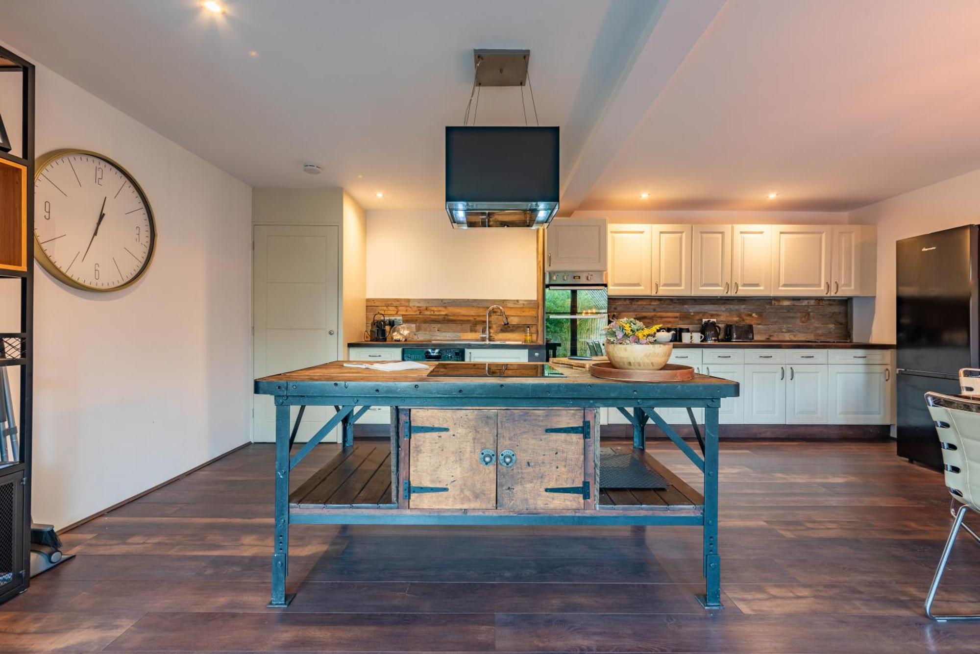 Cotswold Holiday Let With Hot Tub - The Old Garage Chipping Norton Kültér fotó